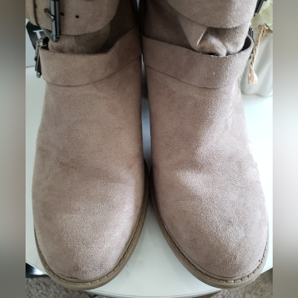 A New Day Taupe Heeled Boots - Picture 5 of 9
